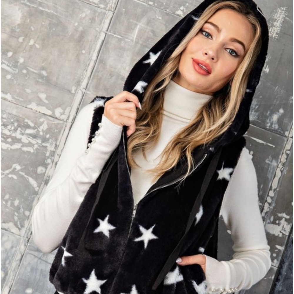Star printed hooded vest
